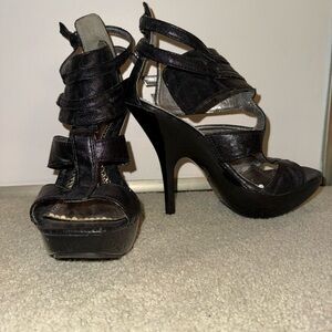 Platform Elegant Black Strappy Heels size 7